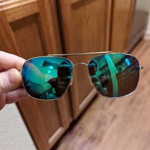 Gently used Costa Del Mar sunglasses 😎